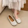 Doudou 2026 Novo Estilo Feminino Nicho Versátil Plano Casual Slip-On Bico de Porco Casco de Cavalo Preguiçoso Bico Dividido Sapatos Barco