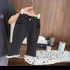 Pantalones vaqueros gruesos de una sola pieza con forro polar para niña de 1 a 6 años, 3 pantalones vaqueros para niña de otoño e invierno, estilo pequeño fragante, ligeramente acampanados