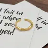 Anel Minimalista Vintage Liso Estreito Francês Retrô Escovado Geométrico Irregular Personalidade Anel para Mulheres