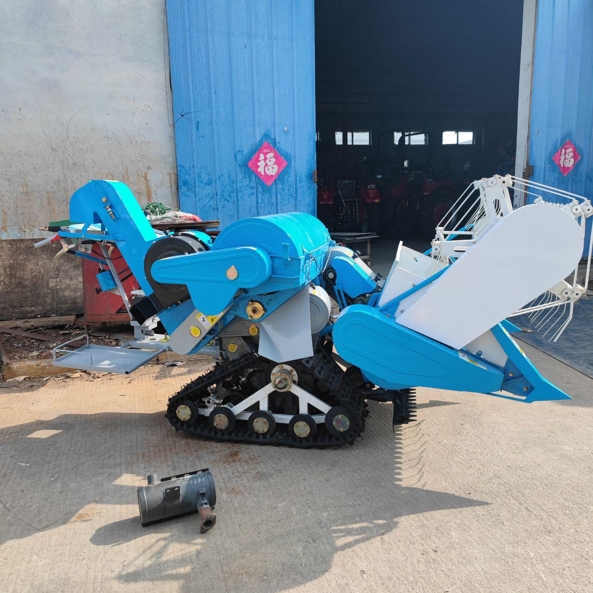 新款联合收割机195