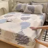 Sábana Bajera Ajustada de Algodón Cepillado Engrosado, Universal para Todas las Estaciones, Estampada, Completamente Cerrada, Resistente a la Suciedad, Cubre Cama Antideslizante de Algodón, Funda Protectora, Juego de Tres Piezas