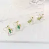 Pendientes de Navidad de Flores Secas de Amazon Diseño Verde Creativo Hechos a Mano de Resina Pendientes de Árbol de Navidad Pendientes de Nicho