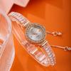 2026 Nuevo Modelo Transfronterizo Fresco Pulsera Redonda con Incrustaciones de Diamantes para Mujer, Reloj de Pulsera Cuadrado Compacto de Aleación con Piedras Preciosas, Reloj de Cuarzo