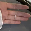 Collar de Cadena para Clavícula con Fila de Diamantes Geométricos Brillantes Plateados Modelo Nuevo 2026 Estilo de Lujo Ligero Exquisito Diseño de Nicho Personalizado