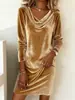 Vestido de Terciopelo de Venta Caliente Transfronterizo 2026 para Mujer, Otoño e Invierno, Elegante Cuello Drapeado, Corte Ajustado, Favorecedor, Elegante Vestido de Terciopelo de Longitud Media