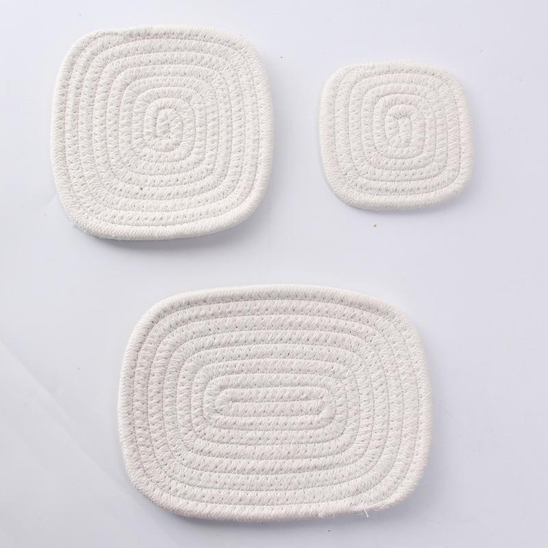 12644876560_1905837338