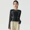 2026 Camiseta Esportiva de Manga Longa para Yoga com Costura Contrastante Estilo Designer Secagem Rápida Slim Fit Afinando Fitness Top para Mulheres