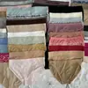 Bragas de color liso con estampado de letras europeas y americanas para mujer y niña en stock, estilo japonés transpirables, cómodas, sexys, bragas triangulares para niñas al por mayor