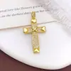 Colgante Transfronterizo Europeo y Americano Cruz de Cobre Microincrustado Circonita Diseño de Personalidad de Nicho Moda Versátil Accesorio que No se Desvanece