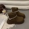 Nuevo vestido retro adelgazante estilo británico 2026 que aumenta la altura con botines de cordones, botas Martin de suela gruesa de otoño para mujer