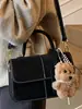 Bolso de Mano Pequeño Moderno y Único para Mujer 2025 Invierno Nueva Moda Bolso Cuadrado Pequeño de Viaje Bolso de Hombro de Alto Valor