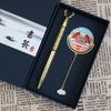 Ponto turístico da Cidade Antiga de Lijiang, Yunnan Marcador de metal para livros de Dali Ponto turístico com inscrições de Shilin, Kunming Lembrança turística