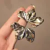Brincos de Folha de Agulha de Prata Europeus e Americanos Moda Simples Leve Luxo High-End Retrô Nicho Versáteis para Mulheres