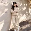 Conjunto deportivo para niñas, nueva colección otoño 2026, elegante y moderno, sudadera con capucha y cárdigan, conjunto de dos piezas para niñas mayores