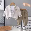 Conjunto de Tres Piezas para Niños 2026: Chaqueta y Pantalones al por Mayor desde Fábrica