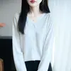 Cárdigan de punto fino con cuello en V para mujer, para otoño e invierno, de importación, lujo ligero, rejuvenecedor, top suave y versátil, prenda exterior de punto simple y agradable para la piel