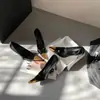 Zapatos de Tacón Alto Metálicos de Punta Cuadrada para Mujer, Sandalias Elegantes de Charol Negro, Nuevo Estilo para Primavera/Verano 2025