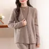 24 Otoño e Invierno de Longitud Media Estilo Nacional Cárdigan de Lana para Mujer Suéter Bordado Holgado Abrigo de Punto Cachemir Chal Grande