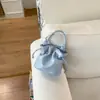 Bolso Cubo de Gama Alta para Mujer 2026 Nuevo Estilo Casual Versátil Bolso de Mano Bolso de Hombro para Axila Bolso Cruzado Plegado para Viajes