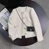 Jaqueta Tweed Feminina Estilo Coreano Off-White Curta Francesa Elegante Nova para Primavera e Outono 2025