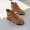 Sapatos Femininos 2022 Outono e Inverno Novos Botas Femininas Foscas Botas Curtas Botas Martin Britânicas Femininas Moda Feminina Salto Grosso Solado Grosso Botas de Algodão Trbottomy