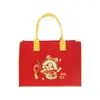 Regalo de Acompañamiento para el Año Nuevo 2025 Regalo del Año de la Serpiente Bolsa de Regalo Hebilla Oculta Festiva Gran Capacidad Bolso de Fieltro con Logo Personalizado
