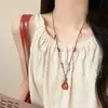 Collar con Cuerda Trenzada y Colgante de Manzana de Cerámica de Colores Dopamina para Mujer, Cadena Larga de Suéter con Dibujos Animados Lindos, Accesorio para el Cuello