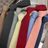 Gravata para Mulheres, Algodão e Linho, Casual Retrô Britânico Versátil Estilo Universitário Literário Cor Sólida Versão Estreita Amarrada à Mão Preto Vermelho Vinho
