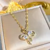 El Collar Más Vendido de Xiaohongshu de Acero de Titanio con Corbata de Moño, Incrustado con Circonita de Diamante Completo, Cadena para la Clavícula, Joyería de Lujo Ligero y Lujosa