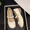Sapatos Mary Jane Franceses de Solado Macio para Mulheres com Salto Grosso 2026 Outono Novo Estilo Boca Rasa Versátil Estilo Noturno Combinando com Saias Sapatos de Vovó