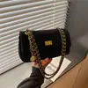 Bolso Mujer 2026 Nuevo Bolso Cruzado de Hombro Único Acolchado de Diamantes con Cadena Bolso de Mano Versátil de Moda de Nicho Lujo Ligero Casual