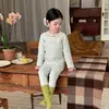 Little Fish Luoluo y Xiyou Tang Estilo Otoño/Invierno Serie Bosque Terciopelo Suave Algodón Amigable con la Piel Conjunto de Pijama de Otoño para Niños