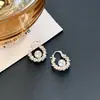 Hebilla de Oreja de Perla de Alto Grado Estilo Coreano Lujo Ligero Sentido de Diseño de Nicho Hebilla de Oreja de Plata Rota Accesorios de Oreja de Celebridad de Internet Moda Geometría Femenina