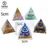 Pirâmide de Cristal Natural 5cm Estilo Europeu e Americano Decoração de Mesa para Casa e Escritório Ornamento de Pirâmide de Resina para Yoga Meditação