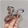 Nueva pinza para el pelo de imitación de metal plateado texturizado con forma de tiburón, accesorio para el pelo semianudado en la parte posterior de la cabeza.