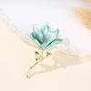 Broche de Magnolia Rosa Claro, Alta Gama, Lujo Accesible, Accesorios de Ropa de Mujer de Alta Gama, Hebilla de Cintura, Joyería Pin para Solapa
