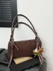 Bolso de Leopardo de Nicho Otoño e Invierno 2025 Nueva Moda Correa Ancha para el Hombro Bolso Cruzado Bolso Cuadrado Pequeño Simple de Alta Gama Maillard