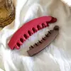 Presilha de Cabelo Banana Estilo Coreano e Japonês Nova Presilha Garra Cruzada Fosca com Dentes para Rabo de Cavalo e Penteado