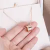 Versión Alta CNC Collar de Cerámica Baojia para Mujer Oro Rosa Primavera Hombrecito Rojo Estilo Benéfico Cadena para Clavícula Cintura Pequeña