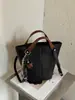 Bolso Cubo de Lino Único de Gran Capacidad 2025 Versátil Bolso de Axila Bolso de Hombro Vintage para Viajes Diarios Bolso de Mano para Mujer
