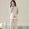 Novo pijama feminino feito de algodão stretch com bojo, cor sólida, manga longa, adequado para maternidade, primavera e outono, amamentação, roupa pós-parto com gola redonda, moda gestante