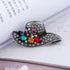 2017 Regalos Creativos Sombrero de Moda con Broche de Diamantes Pin Yiwu Joyería Insignia al por Mayor