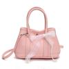 Corea del Sur Moda Estilo Casual Simple Bolso de Cubo Portátil para Mujer Elegante Estilo de Alta Gama Práctico Combinable Color Sólido Bolso Cruzado