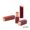 Tubo de lápiz labial cosmético cuadrado al por mayor de fábrica, soporte de impresión de pintura de goma, carcasa de plástico, tubo de bálsamo labial, material de embalaje