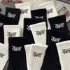 Calcetines Zhuji para Mujer Absorbentes de Sudor y Desodorantes Estilo Coreano Versátiles Tendencia ins Color Puro Letra Deportivos de Pareja Calcetines de Media Altura