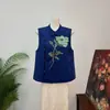 [Li] Novo colete bordado com lantejoulas e miçangas em estilo chinês com padrão jacquard e gola alta, nova coleção outono 2026, design que afina e rejuvenesce para mulheres