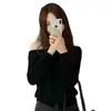 Estilo Coreano Atmósfera Elegante Hombro Asimétrico Inclinado Manga Larga Tejido de Punto Mujer Delgado Hombros Descubiertos Solapa Top Tejido de Lana