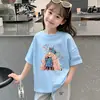 2026 Novo Estilo Tops Infantis Estampados Estilosos Versáteis Roupas Ins Tendência Camisetas 100% Algodão Puro Camisetas de Manga Curta para Meninas