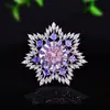 Exquisito y Elegante Broche de Copo de Nieve de Circonio Completo, Elegante de Alta Gama, Versátil para el Uso Diario Hebilla Magnética Ramillete, Accesorios de Moda para Ropa