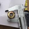 Adecuado para Honda 125WY125 amortiguador de goma para rueda trasera de motocicleta, casquillo amortiguador de buje trasero, casquillo con placa dentada metálica